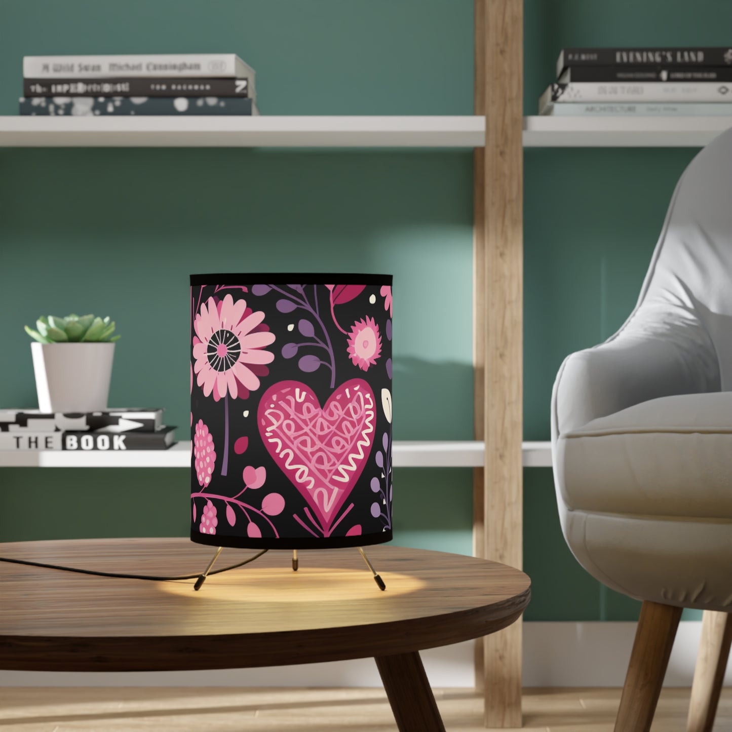 Floral Hearts Tripod Lamp